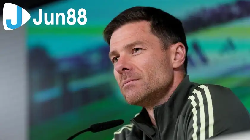 Alonso hoàn toàn ủng hộ việc khiếu nại trọng tài để bảo vệ quyền lợi của Real Madrid (Ảnh: Imago) Alonso hoàn toàn ủng hộ việc khiếu nại trọng tài để bảo vệ quyền lợi của Real Madrid (Ảnh: Imago)