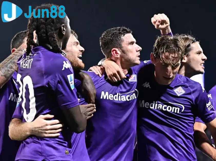 Fiorentina được đánh giá cao hơn so với đội chủ nhà SK Rapid ở màn so tài sắp tới (Ảnh: CLB) Fiorentina được đánh giá cao hơn so với đội chủ nhà SK Rapid ở màn so tài sắp tới (Ảnh: CLB)